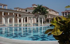 The Lake Land Country Club Residency